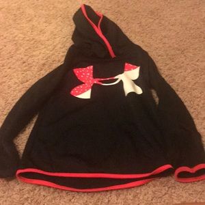 Little girl under armour hoodie size 6x